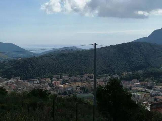 Rustico in vendita a Mezzabrino, Itri