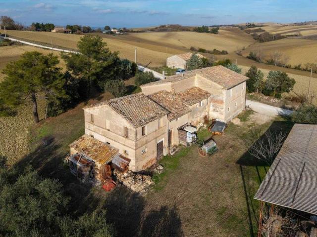 Rustico in vendita a Marche, Ancona