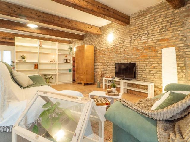 Rustico in vendita a Unione Terre e Fiumi, Jolanda Di Savoia