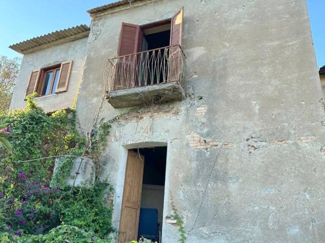 Rustico in vendita a Calabria, Vibo Valentia