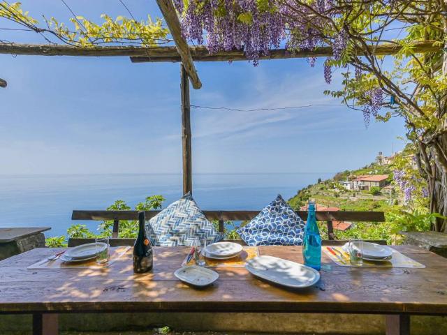 Rustico in vendita a La Spezia, Liguria