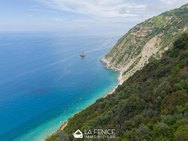 Rustico in vendita a La Spezia, Liguria