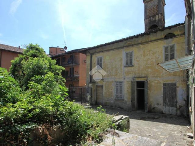 Villa Indipendente in vendita a Unione dei comuni della Valletta, Rovagnate