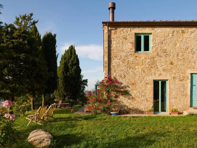 Rustico in vendita a Lajatico, Toscana