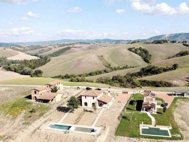 Rustico in vendita a Lajatico, Toscana
