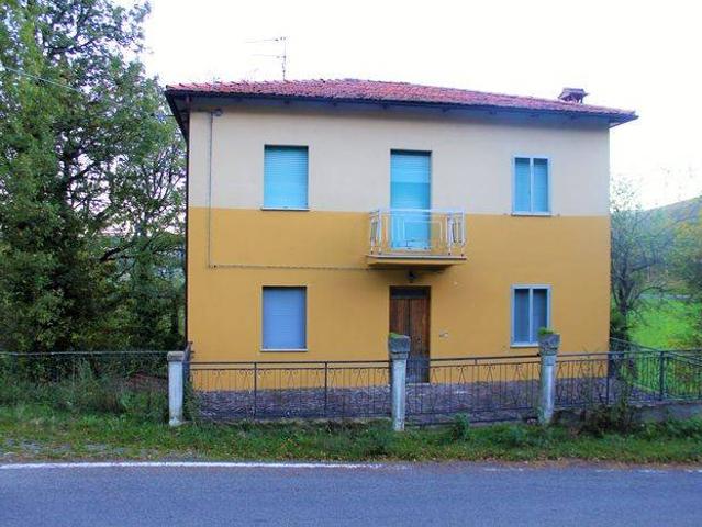 Rustico in vendita a Unione dei comuni del Frignano, Lama Mocogno