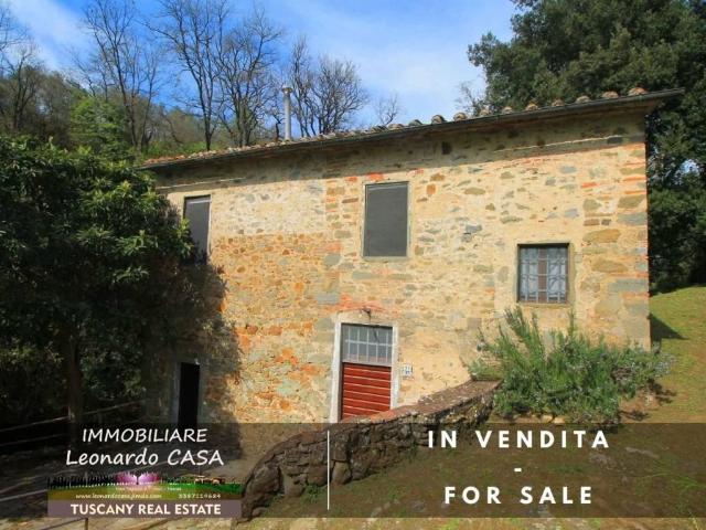 Rustico in vendita a Lamporecchio, Toscana