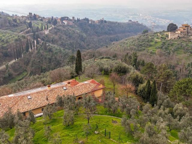 Rustico in vendita a Borgano, Lamporecchio