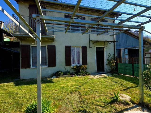 Rustico in vendita a Langhirano, Reggio Emilia