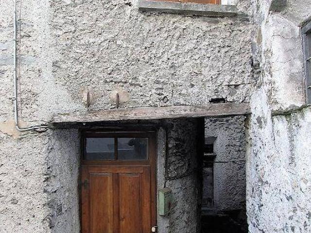 Rustico in vendita a Lanzada, Lombardia