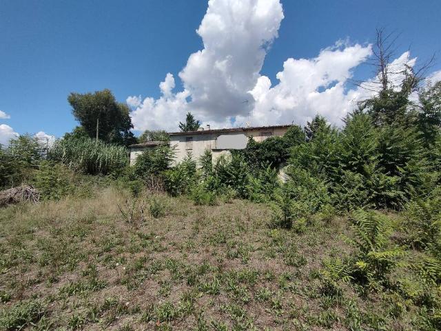Rustico in vendita a Tornimparte, Abruzzo