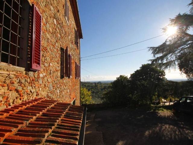 Rustico in vendita a Larciano, Larciano - Castello