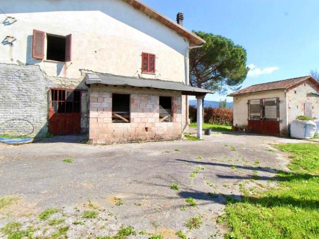 Villa Indipendente in vendita a Larciano, Toscana