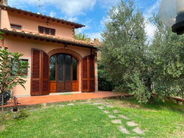 Rustico in vendita a Lastra A Signa, Toscana