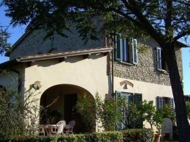 Rustico in vendita a Lastra A Signa, Toscana