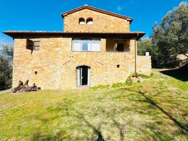 Rustico in vendita a Laterina Pergine Valdarno, Pergine Valdarno