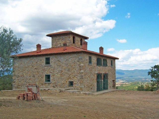Rustico in vendita a Laterina Pergine Valdarno, Toscana