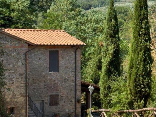 Rustico in vendita a Laterina Pergine Valdarno, Laterina