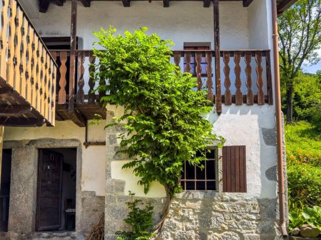 Rustico in vendita a Lauco, Friuli-Venezia Giulia