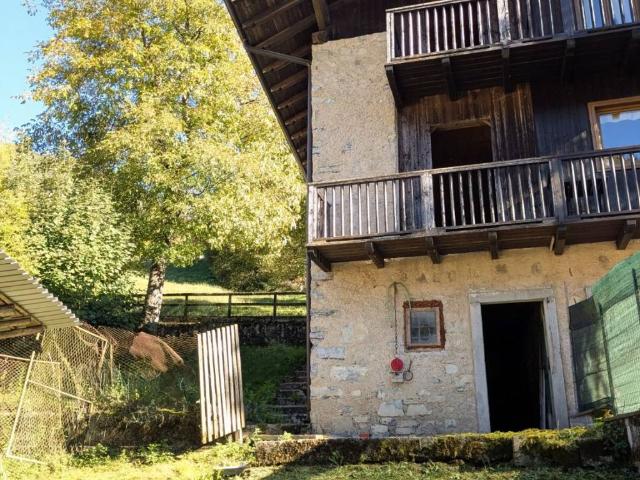 Rustico in vendita a Comunità Alto Garda e Ledro, Molina Di Ledro