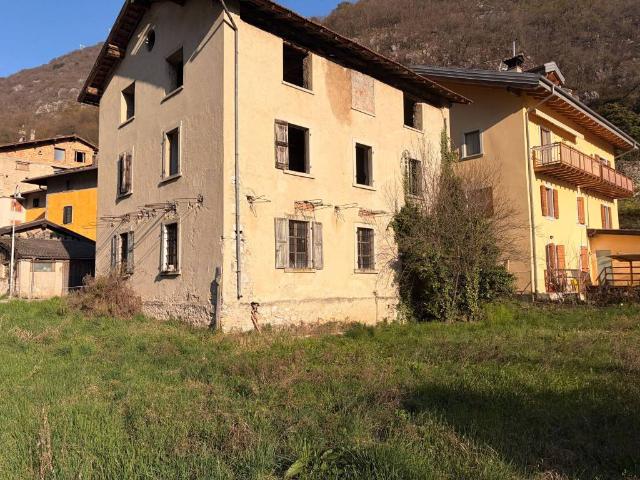 Rustico in vendita a Comunità Alto Garda e Ledro, Molina Di Ledro