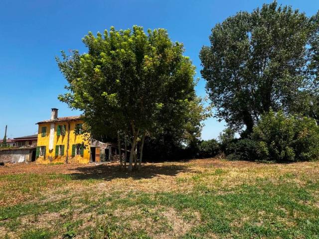 Rustico in vendita a Oppioli, Legnago
