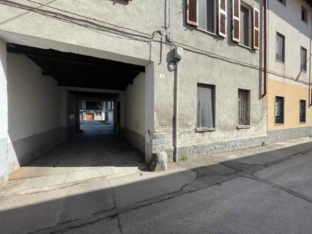 Rustico in vendita a Oltrestazione, Legnano
