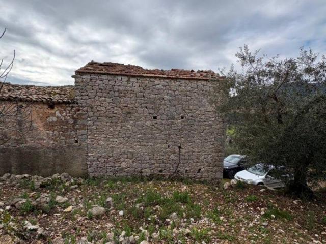 Rustico in vendita a Lenola, Latina