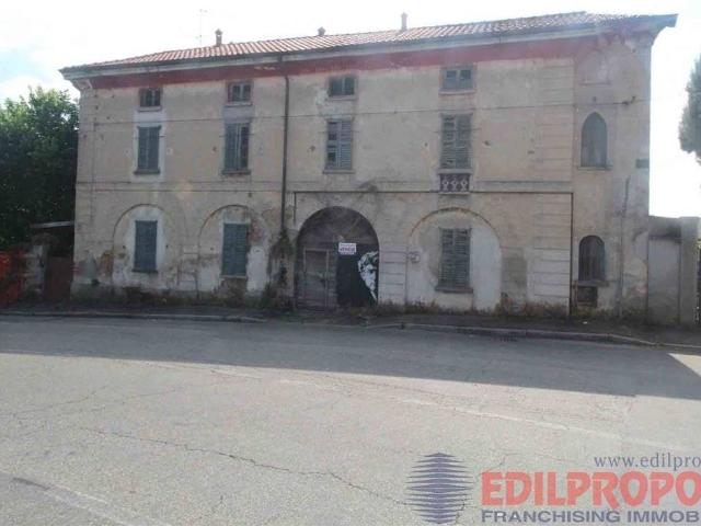 Rustico in vendita a Birago, Lentate Sul Seveso