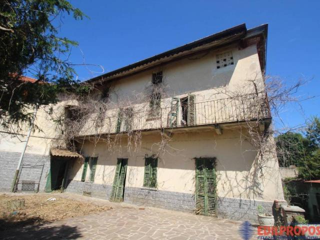 Rustico in vendita a Birago, Lentate Sul Seveso