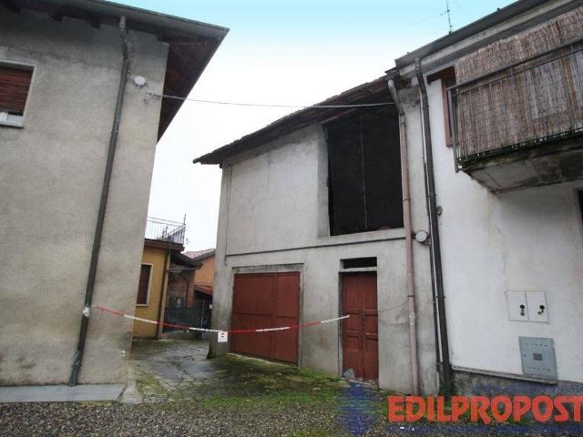 Rustico in vendita a Birago, Lentate Sul Seveso