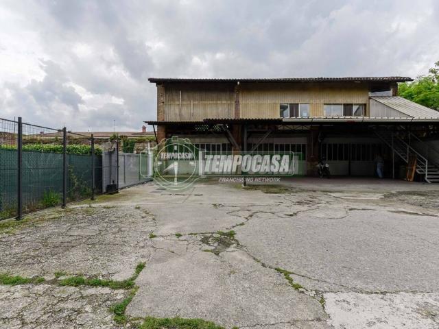Rustico in vendita a Levate, Lombardia