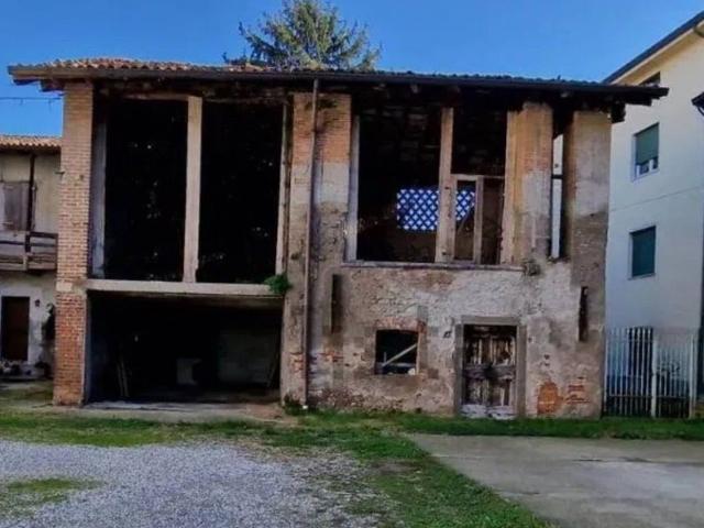 Rustico in vendita a Levate, Lombardia
