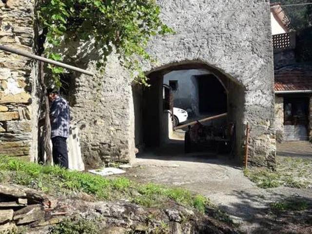 Rustico in vendita a Unione di comuni Montana Lunigiana, Licciana Nardi
