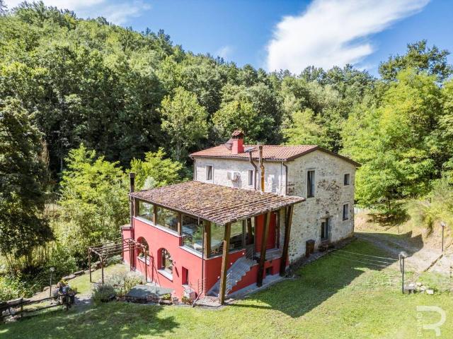Rustico in vendita a Unione di comuni Montana Lunigiana, Licciana Nardi