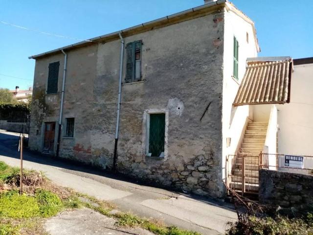 Rustico in vendita a Unione di comuni Montana Lunigiana, Licciana Nardi