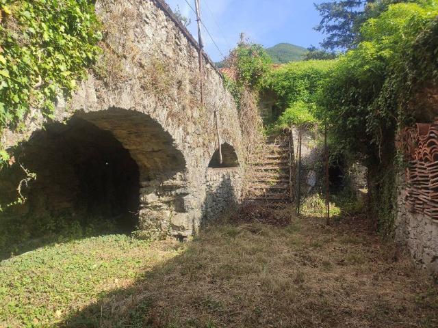 Rustico in vendita a Unione di comuni Montana Lunigiana, Licciana Nardi