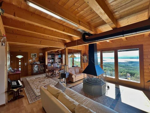 Villa Indipendente in vendita a Lisciano Niccone, Umbria