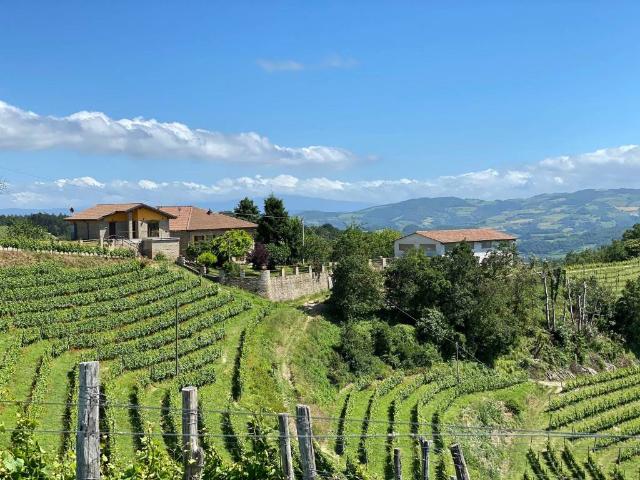 Rustico in vendita a Piemonte, Asti