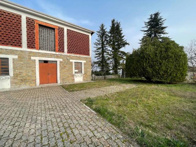 Rustico in vendita a Piemonte, Asti