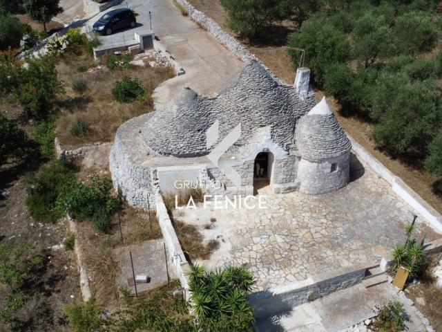 Rustico in vendita a Locorotondo, Bari