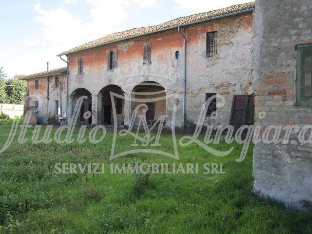 Rustico in vendita a Lodi, Lombardia