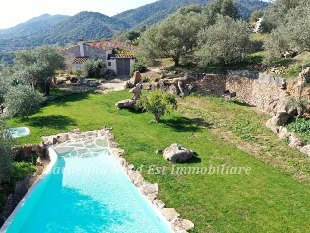 Rustico in vendita a Porto San Paolo, Sardigna/Sardegna
