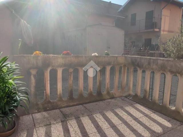 Rustico in vendita a Lonate Pozzolo, Lombardia