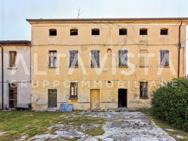 Rustico in vendita a Lonato del Garda, Brescia