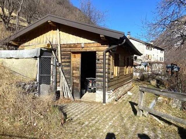 Rustico in vendita a Longarone, Veneto