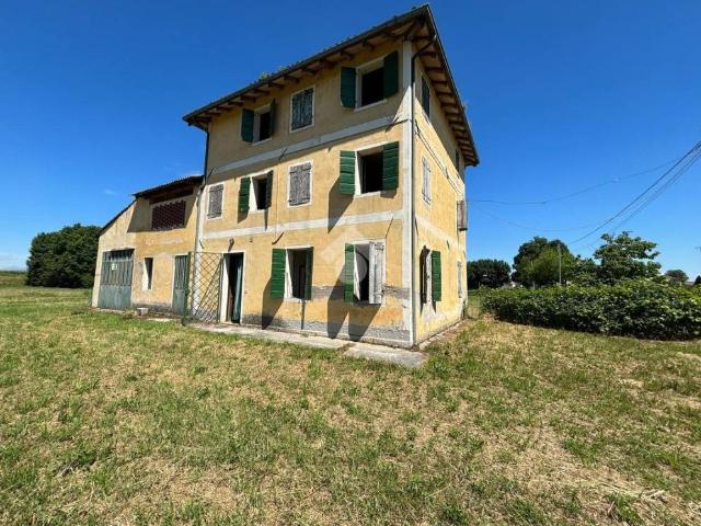 Rustico in vendita a Loreggia, Veneto