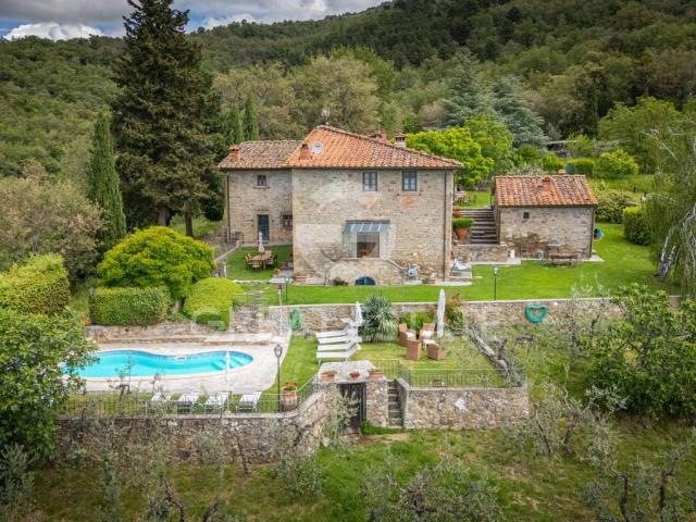Rustico in vendita a Loro Ciuffenna, Toscana