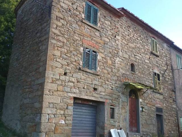 Rustico in vendita a Loro Ciuffenna, Toscana