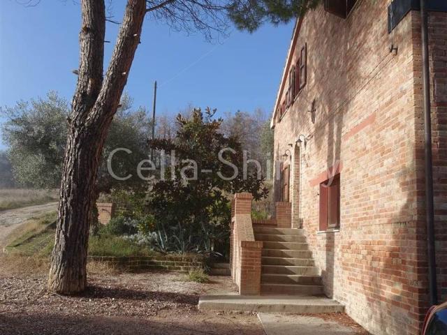 Rustico in vendita a Marche, Macerata